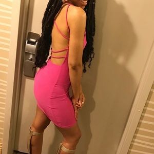 Bodycon hot pink dress